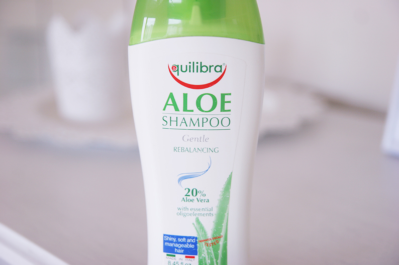 Equilibra Aloe Shampoo szampon do kręconych włosów